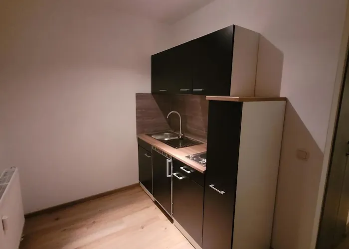 Apartment Neu Renoviert Parkplatz *