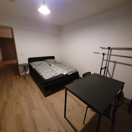 Διαμέρισμα Neu Renoviert Parkplatz *