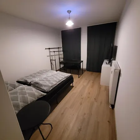 Διαμέρισμα Neu Renoviert Parkplatz *